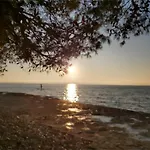 Two Peoples Place